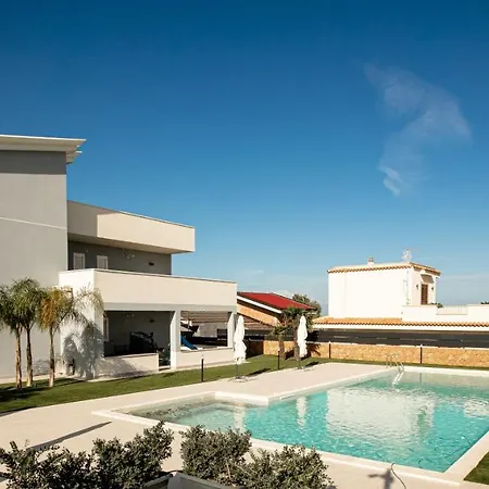 Aparthotel B&brucoli Oliveto (Reggio Calabria)