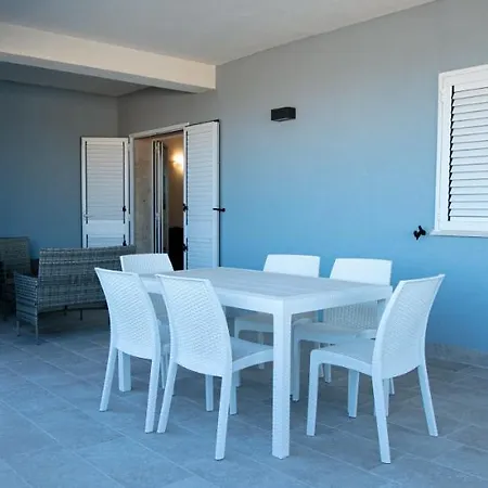 Oda ve Kahvaltı B&brucoli Oliveto (Reggio Calabria)