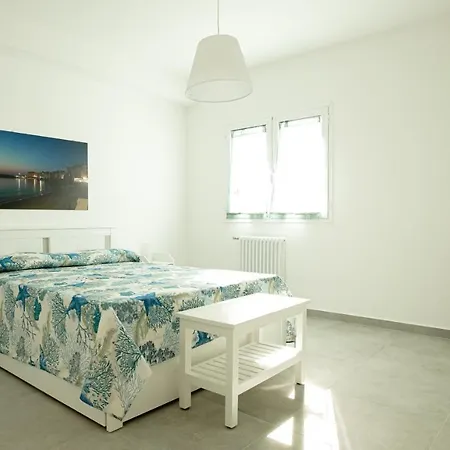 B&brucoli Aparthotel 3*