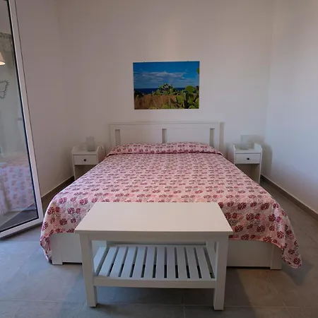 B&brucoli Oda ve Kahvaltı Oliveto (Reggio Calabria)