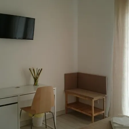 B&brucoli Aparthotel 3*